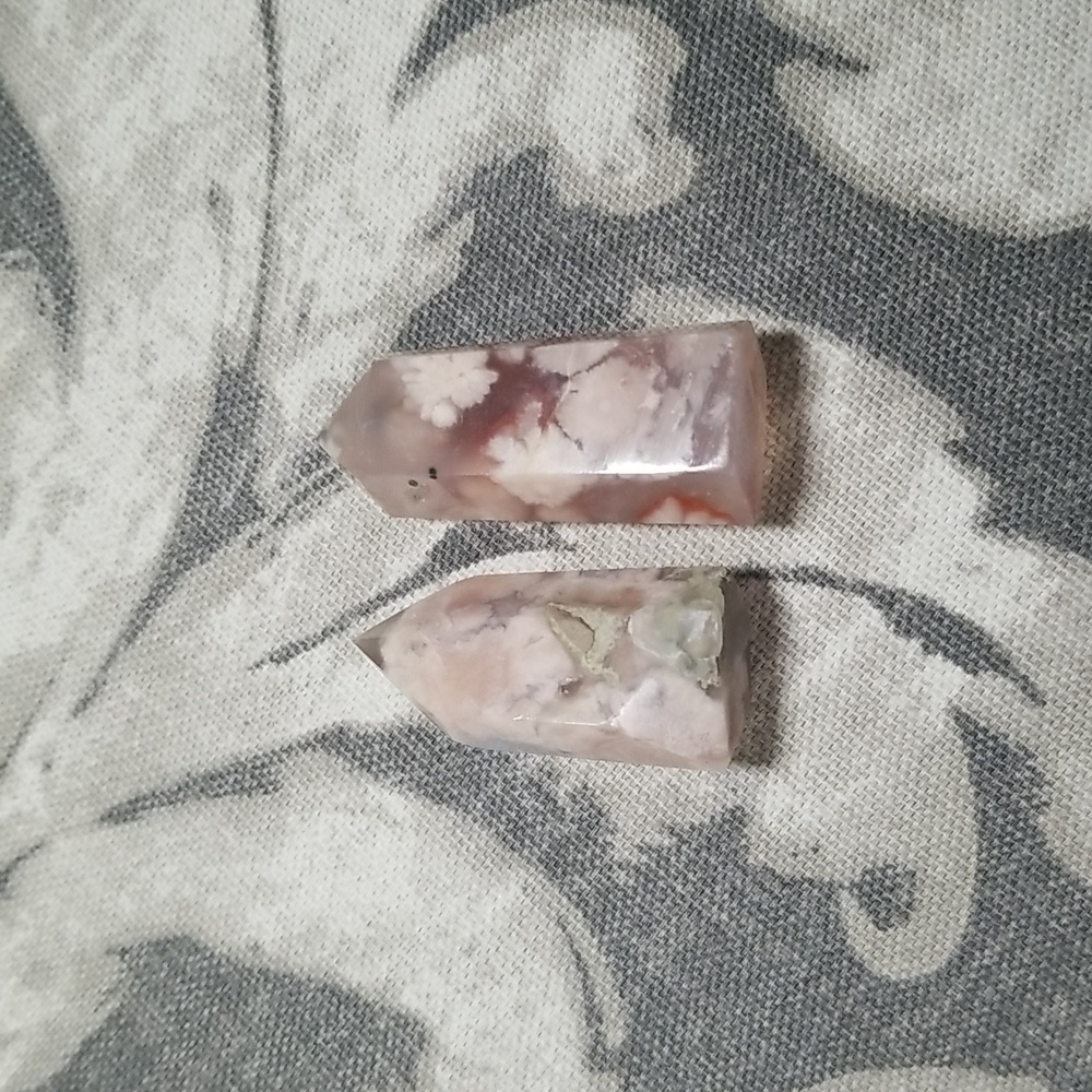 MINI FLOWER AGATE CRYSTAL TOWERS x2